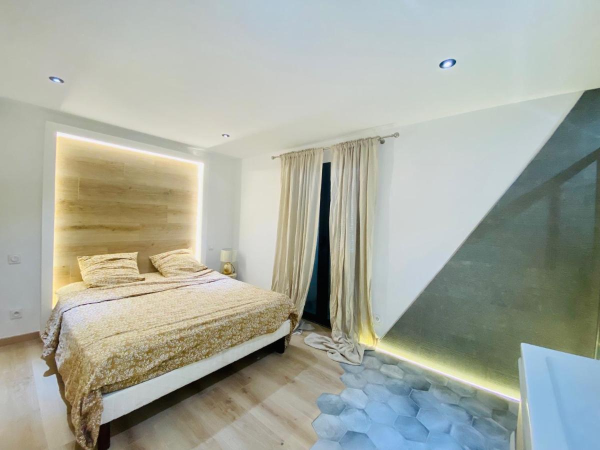 Duplex 120M2 Terrasse Vue Sur Nimes Nîmes Exterior foto
